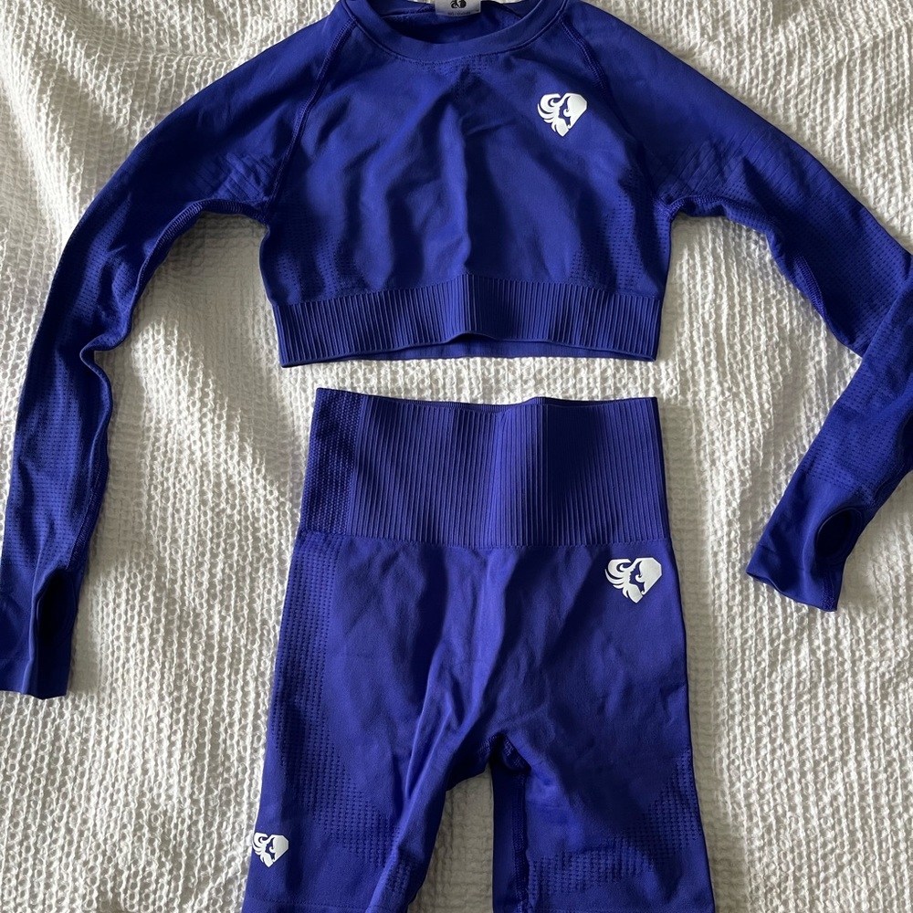 Women’s Best gym fit - MUST BUY WHOLE SET